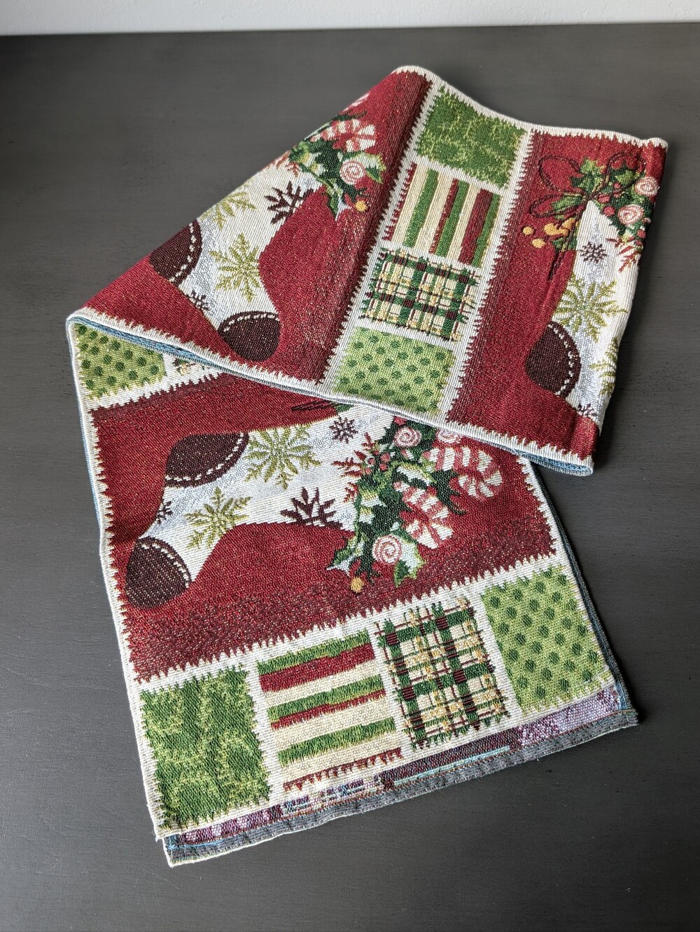 Holiday Christmas Theme Table Runner Tapestry Red & Green Size 70" Long X 13.25"